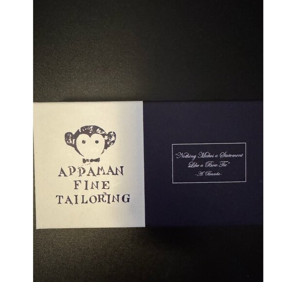 NWT- Appaman Kids Velvet Bow Tie – Burgundy - Picture 3 of 3